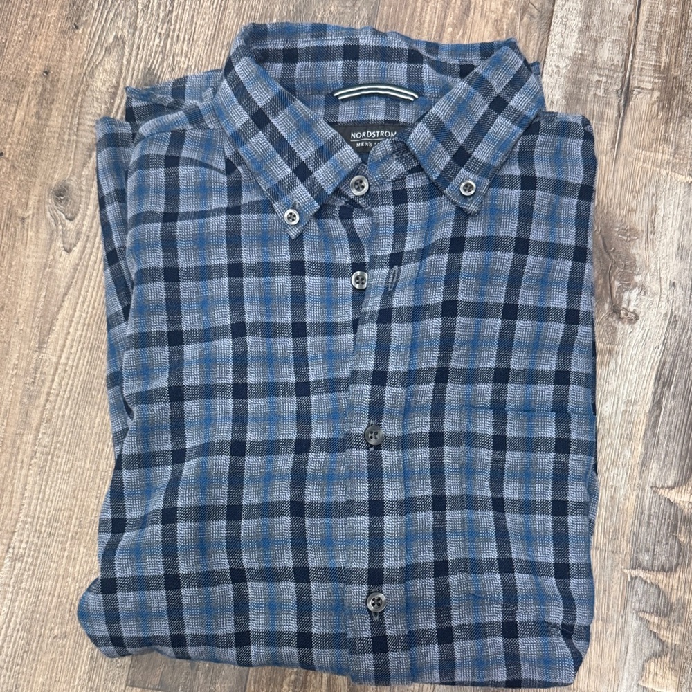 Nordstrom Men's Casual Blue Checkered Shirt- MENS Size Medium